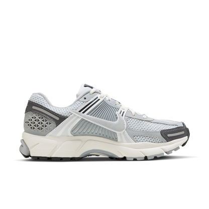 Nike Air Zoom Vomero 5 Pure Platinum Summit White Sneaker