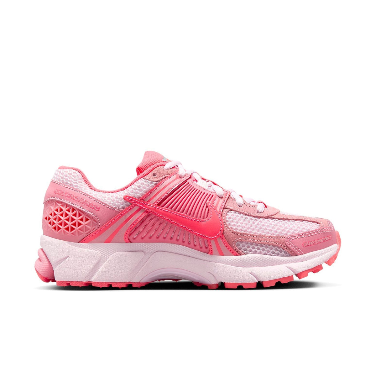 Nike Zoom Vomero 5 Coral Chalk Hot Punch Sneaker