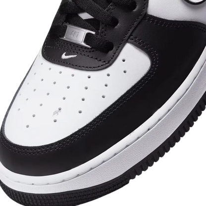 Nike Air Force 1 07 Men's Black White Sneaker