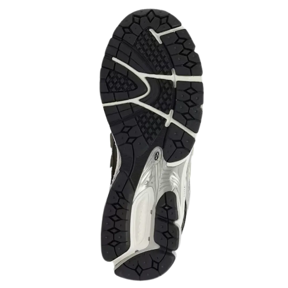 New Balance 1906 Silver White Sneaker