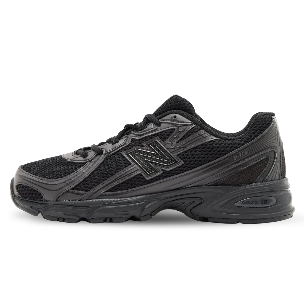 New Balance 740 Black Sneaker