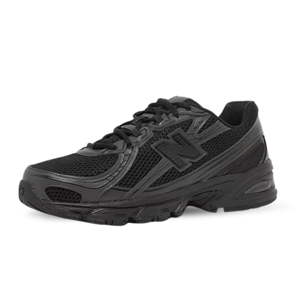 New Balance 740 Black Sneaker