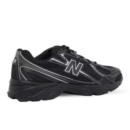 New Balance 740 Black Sneaker