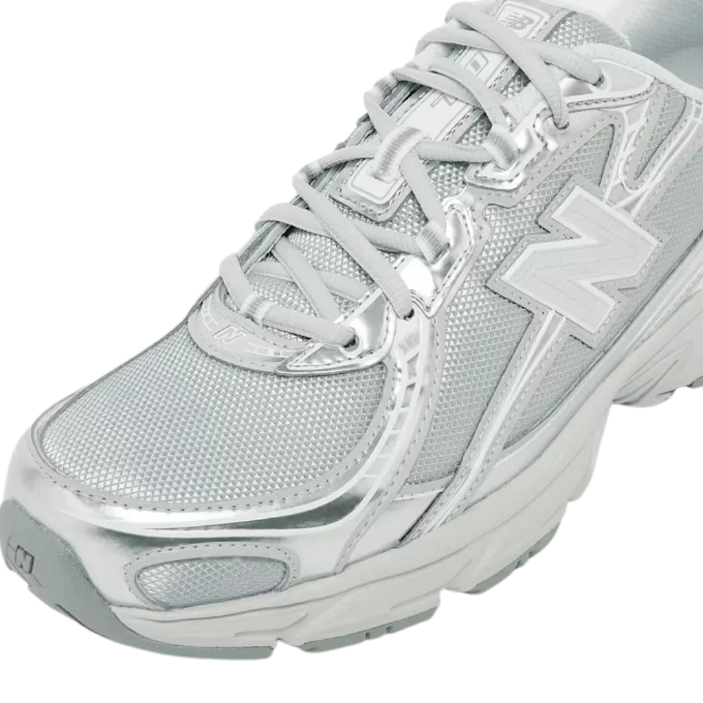 New Balance 740 Silver Sneaker