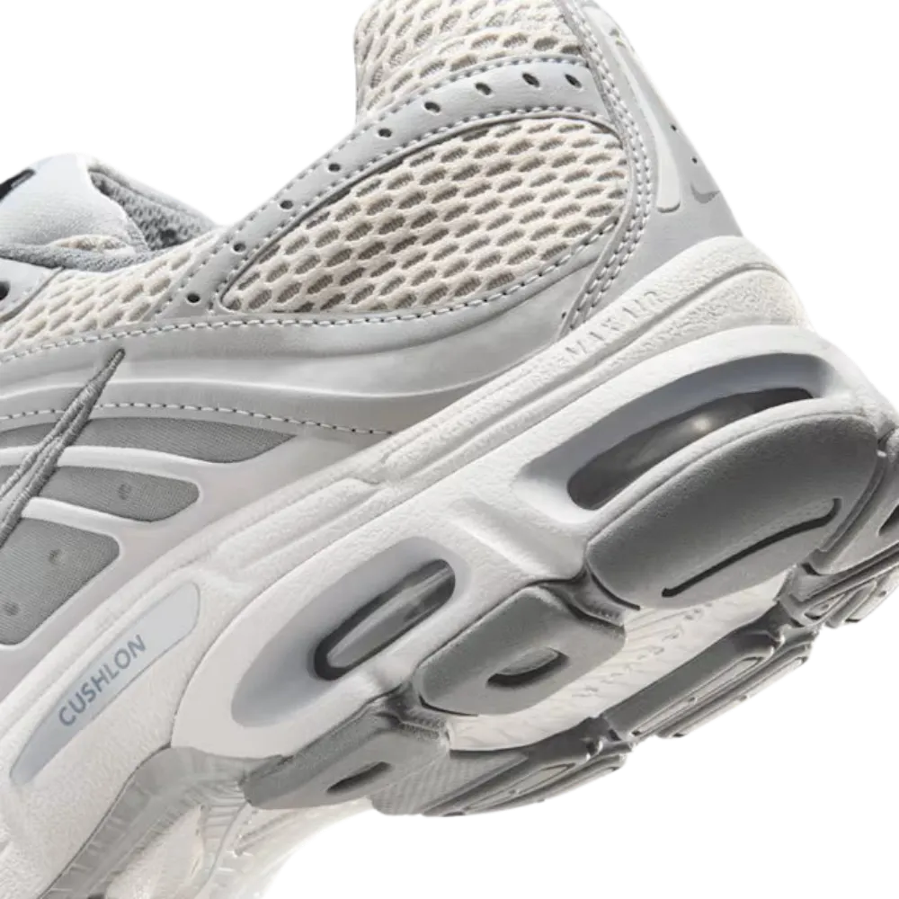 Nike Zoom Vomero 5 Men's Grey Sneaker